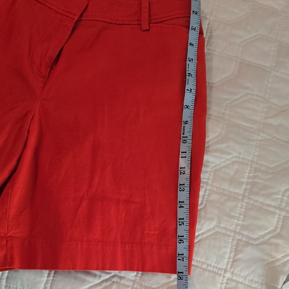 Talbot's Perfect Petite Shorts In 🍅 - Picture 5 of 13